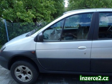 Renault Scenic 1.9 DCi RX4 4x4_2 386937_2.jpg