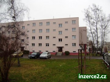 Pronájem bytu 2+1 v Labské Kotlině I. v Hradci Králové_1 38734_1.jpg