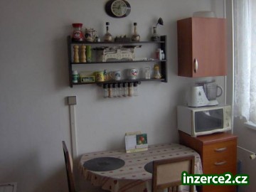 Pronájem bytu 3+1 s lodžií v Ostravě Zábřehu_2 388990_2.jpg