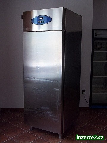 GASTRO PROFI nerez chladící skříň chladnice ELECTROLUX C06RM1F_2 389152_2.jpg