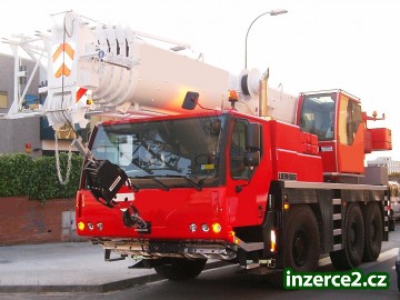 Autojeřáb Liebherr LTM 1055-3.1_1 389896_1.jpg