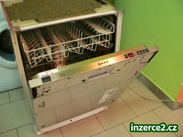 integrovaná myčka Neff- Siemens V86 cm_1 391892_1.jpg