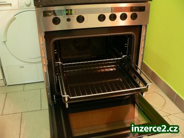 Whirlpool FSEM6 nerezový vestavný sporák,lyžiny_2 394720_2.jpg