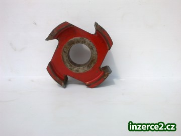 Fréza na dřevo_1 395266_1.jpg
