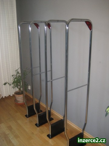 Elektronické detekční bezpečnostní brány_1 398127_1.jpg