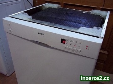 Myčka nádobí BOSCH SGS43A92 (široká)_2 399368_2.jpg
