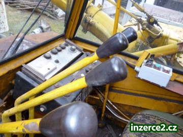 AUTOJEŘÁB PRAGA V3S AD 80_2 399421_2.jpg