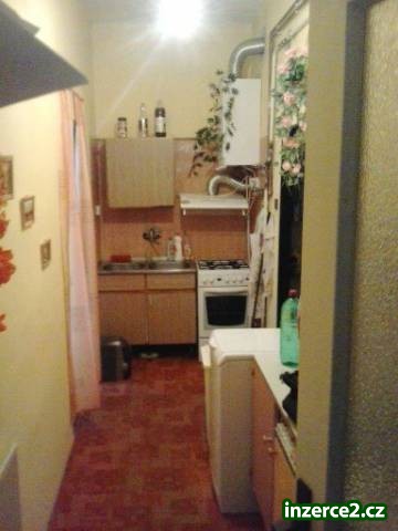 PRONÁJEM BYTU 2+1 ŠTERNBERK CENTRUM 4500Kč_2 399813_2.jpg