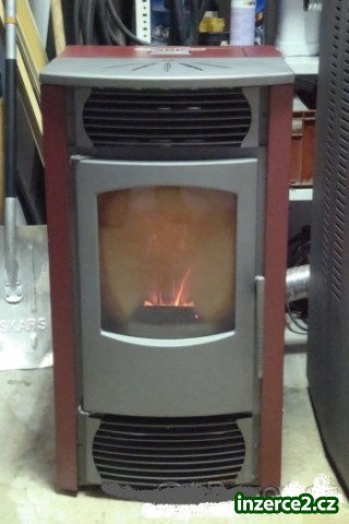 Kamna na pelety CRONIMO 8,5 kW ,peletová teplovzdušná kamna_2 402766_2.jpg