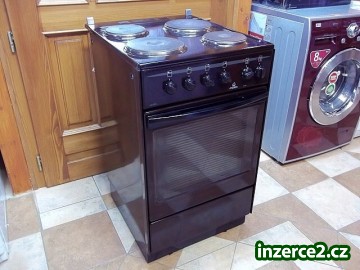 Sporák elektrický MORA 3370 - šíře 50 cm horkovzduch hnědý_1 402926_1.jpg