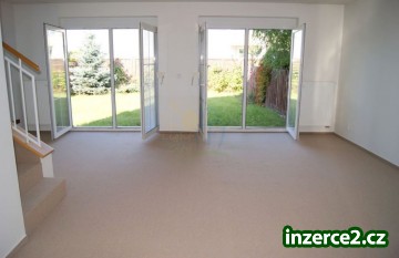 Pěkný řadový rodinný dům o výměře 160 m2_2 404242_2.jpg