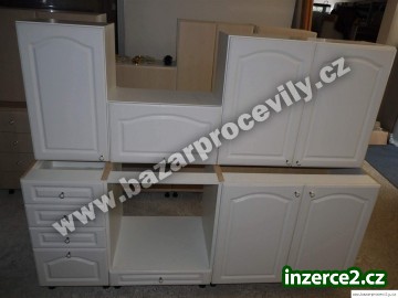 Krásná a elegantní rustikální kuchyňka_1 404682_1.jpg