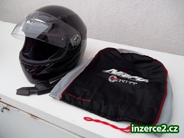 Motorkářská moto helma přilba odklápěcí NITRO_1 405676_1.jpg