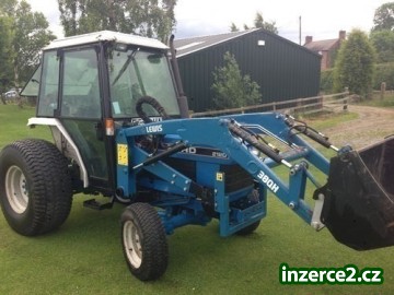 Traktor Ford 2I-2O_1 407037_1.jpg