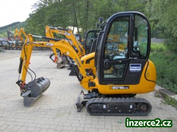 JCB 8018 rypadlo bagr_2 407398_2.jpg