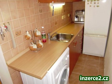 Prodej družstevního bytu 2+1 Pod Zámečkem v Hradci Králové_2 40792_2.jpg