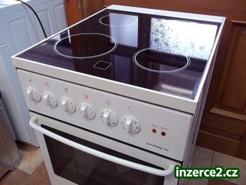 Sporák sklokeramický PRIVILEG 9550 - šíře 50 cm horkovzduch_2 408067_2.jpg