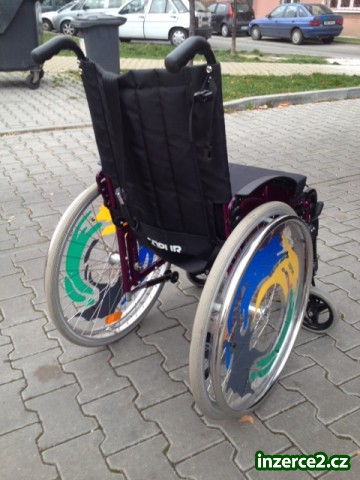 invalidní vozík Sopur_2 408743_2.jpg