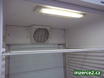 Prosklená lednice chladnice LIEBHERR UKS 5002 profi line_2 412016_2.jpg