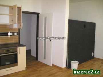 Prodej bytu 1+kk, OV, centrum ČB._1 412657_1.jpg