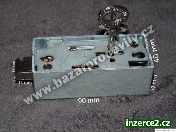 412708_2.jpg