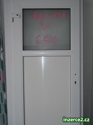 Dveře-vchodové-plastové-bílé_1 412838_1.jpg