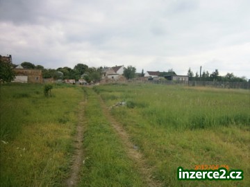 Prodej stavebního pozemku ve Vrskmani_1 413460_1.jpg