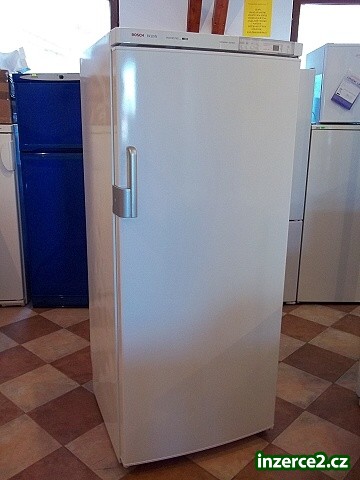 Mraznička - Mrazák šuplíkový BOSCH GSL 8104 displej_1 413696_1.jpg