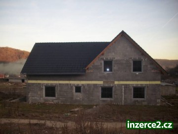 Rodinný dům 7+1 Chrustenice_2 416078_2.jpg