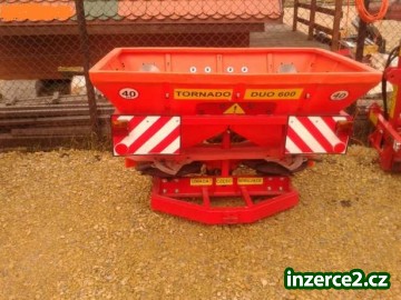 Prodám nové rozmetadlo průmyslových hnojiv DEXWAL DUO 600kg_1 418954_1.jpg