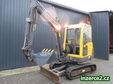 Velmi pěkný stav minibagr Volvo EC-30_1 419865_1.jpg