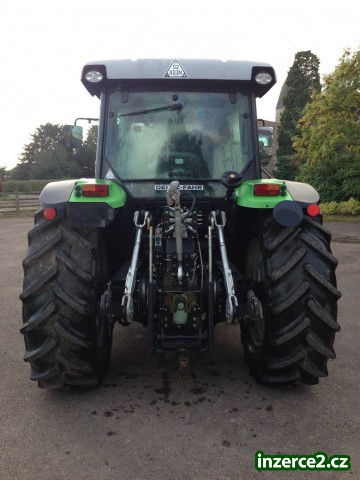 Deutz Fahr 43 Agrofarm s čelním nakladačem_2 422413_2.jpg