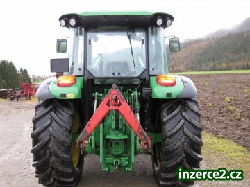 John Deere 58 s čelním nakladačem_2 422424_2.jpg