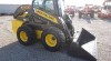 New Holland L230 Kompaktný nakladac 424332_t.jpg