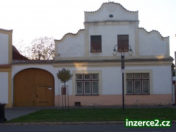 Dobový rodinný dům v Dašicích_1 4243_1.jpg