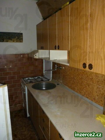 Prostorný byt 3+1, 70m2, s lodžií Kralupy-Lobeček_2 424962_2.jpg