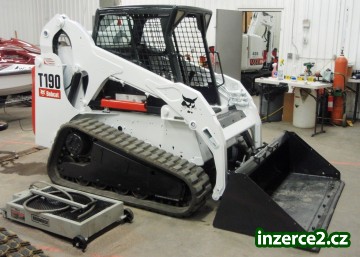 Bobcat T190 Smykem řízené nakladače_2 425201_2.jpg