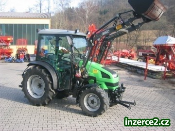 Deutz Fahr 230 Agro s čelním nakladačem_1 426038_1.jpg
