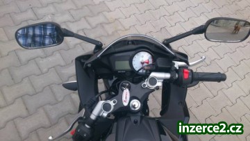 Yamaha YZF-R125_1 427062_1.jpg