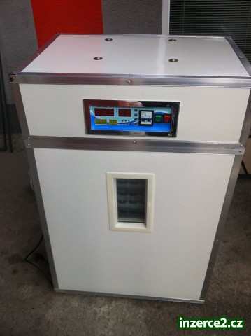 Nova automaticka lihen na 352slepicich vajec_1 427460_1.jpg