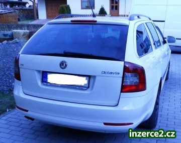 Škoda Octavia 2.0 D Combi – automat, r.r.09_2 427714_2.jpg