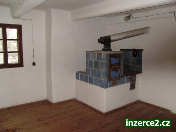 Rodinný dům 2+1 s velkou zahradou v obci Bílé Vchynice_2 43065_2.jpg