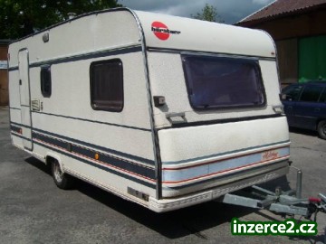 Karavan BURSTNER holiday430 hmotnost 1000kg_1 431213_1.jpg