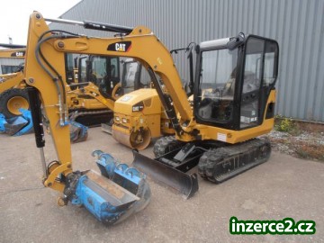 Caterpillar 302.5C rypadlo bagr_1 433507_1.jpg