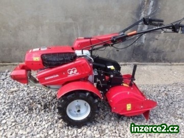 Plne funkcni rotovator Honda 72O-F_1 435723_1.jpg