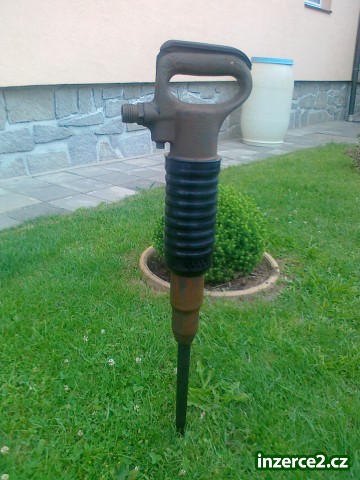 Prodám sbíjecí kladivo SK 12-3_1 436615_1.jpg
