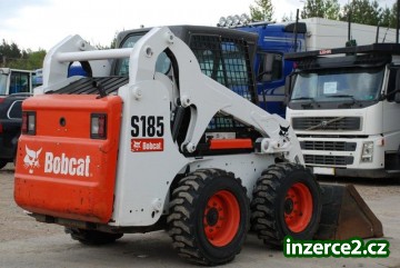 Bobcat S185 Smykový nakladač_2 437529_2.jpg