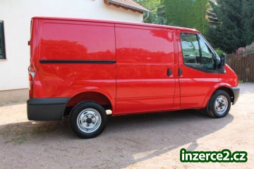 Ford Transit TDCi malé poškození v zádech_1 438097_1.jpg