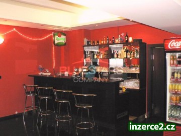Prodej hotelu Adria v Karlových Varech_2 43815_2.jpg