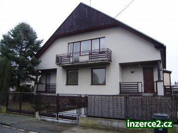 Pronájem bytu 3+1 v rodinném domě v Hradci Králové_1 43965_1.jpg
